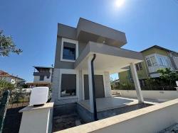 Для Продажи Вилла 3+1 в Cumhuriyet Seferihisar Doğanbey - 210 m²
