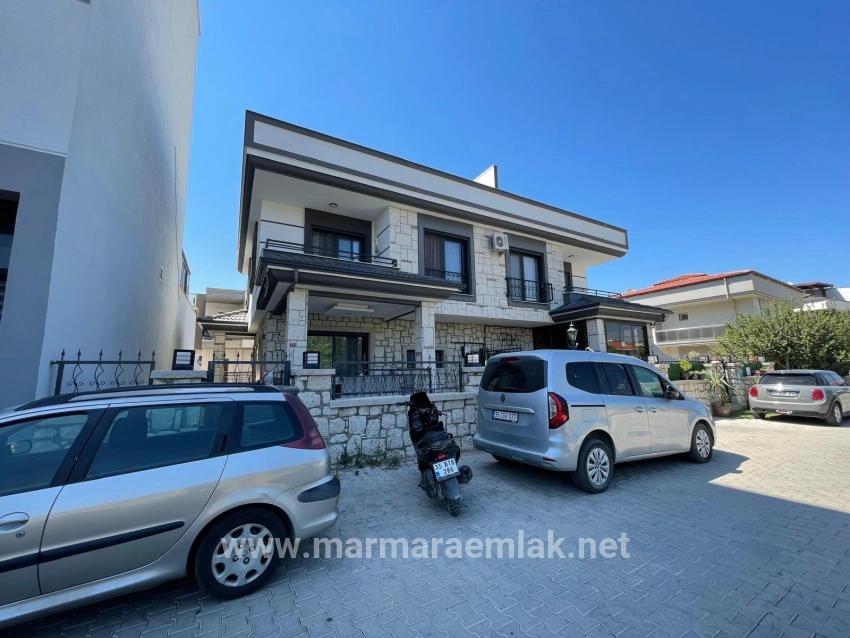 Для Продажи Вилла 3+1 в Hıdırlık Seferihisar - 160 m²