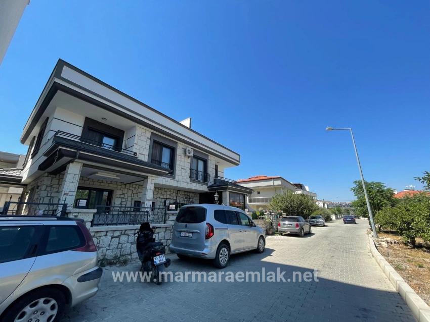 Для Продажи Вилла 3+1 в Hıdırlık Seferihisar - 160 m²