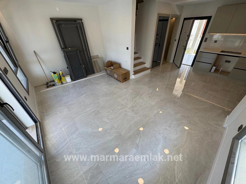 Для Продажи Вилла 3+1 в Cumhuriyet Seferihisar Doğanbey - 210 m²