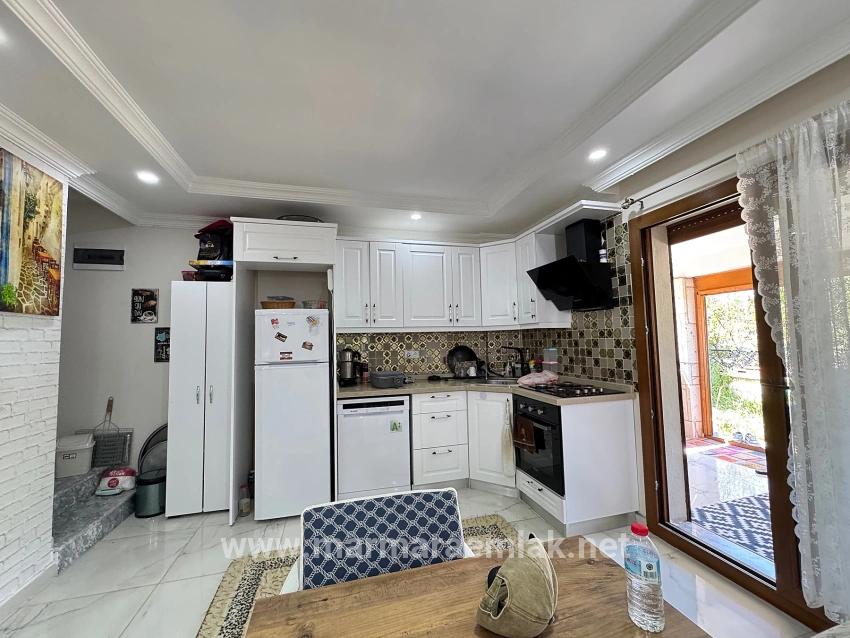 Для Продажи Вилла 2+2 в Cumhuriyet Seferihisar Doğanbey - 140 m²