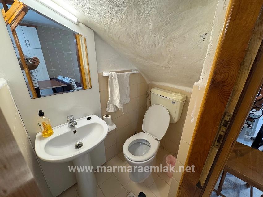 Для Продажи Вилла 3+1 в Cumhuriyet Seferihisar Doğanbey - 180 m²
