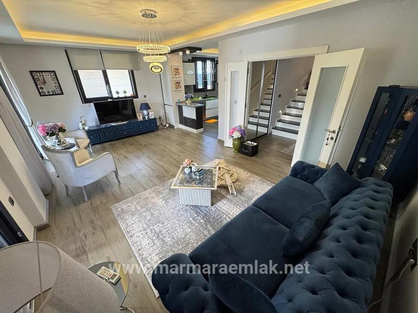 Для Продажи Вилла 3+1 в Cumhuriyet Seferihisar Doğanbey - 290 m²