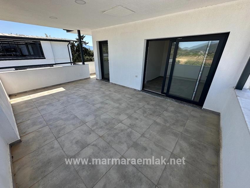 Для Продажи Семейный Дом 3+1 в Cumhuriyet Seferihisar Doğanbey - 160 m²
