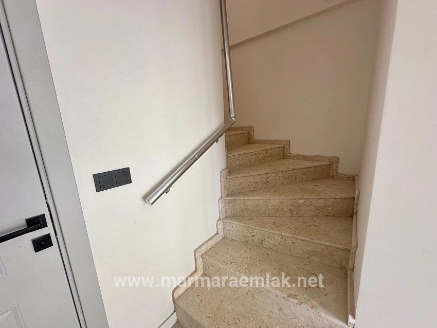 Для Продажи Вилла 2+1 в Payamlı Seferihisar Doğanbey - 140 m²