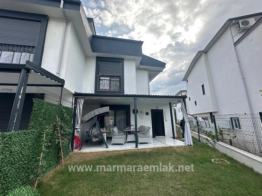 Для Продажи Вилла 2+1 в Payamlı Seferihisar Doğanbey - 100 m²