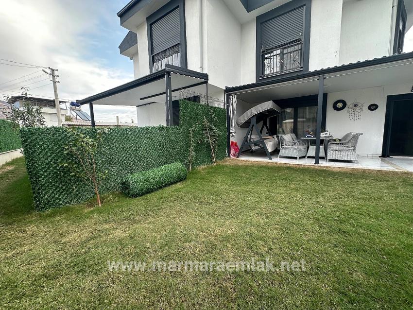Для Продажи Вилла 2+1 в Payamlı Seferihisar Doğanbey - 100 m²