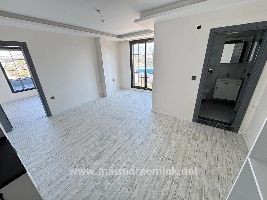 Для Продажи Квартира 1+1 в Payamlı Seferihisar Doğanbey - 70 m²