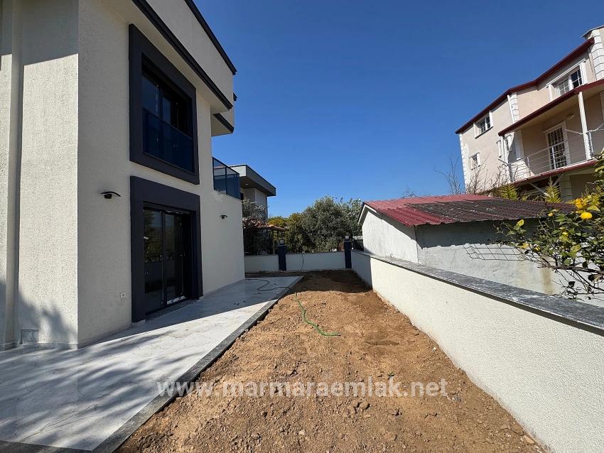 Для Продажи Вилла 3+1 в Gümüldür Fevzi Çakmak Menderes Gümüldür - 160 m²