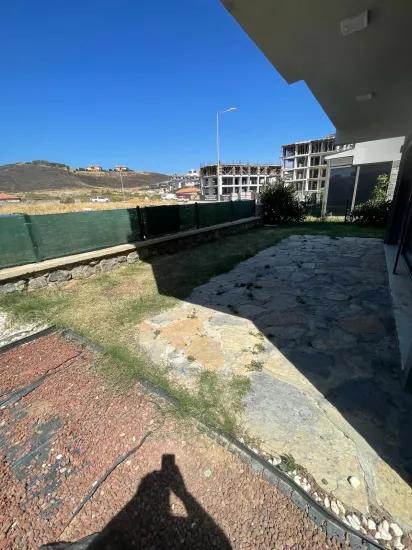 İzmir В Seferihisar На Продажу 4 + 1 Широкая С Садом Летняя Вилла