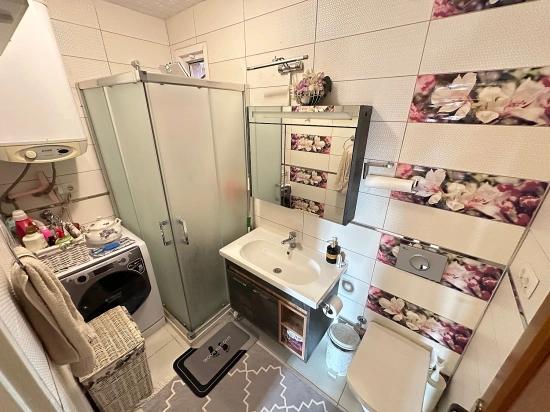 Вилла 3+1 На Продажу В Сеферихисар-юркмез, Участок С Бассейном