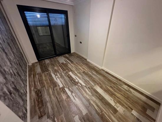 Отдельно Стоящая Вилла С Садом, 4+1 Комнаты, Продается В Уркмезе, Сеферихисар, Измир, В 60 Метрах От Моря.