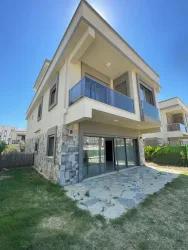Для Продажи Вилла 4+1 в Çolak İbrahim Bey Seferihisar - 150 m²