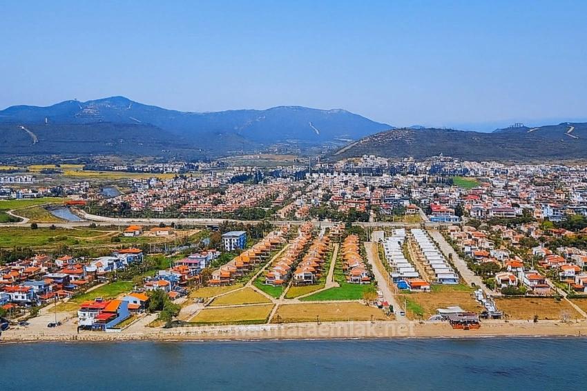 Seferihisar Doğanbey De Satılık 4+1 Villa Denize 750 Metre