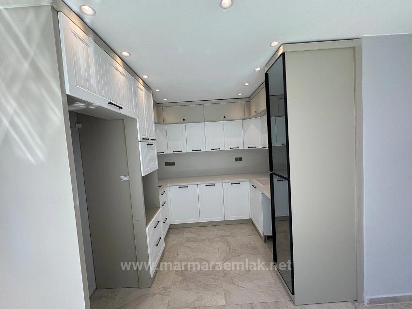 İzmir Seferihisar Ürkmez De Satılık Bahçeli 3+1 Villa Denize 40 Metre