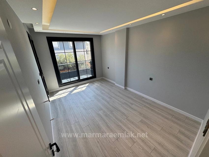 İzmir Seferihisar Ürkmez De Satılık Bahçeli 3+1 Villa Denize 40 Metre