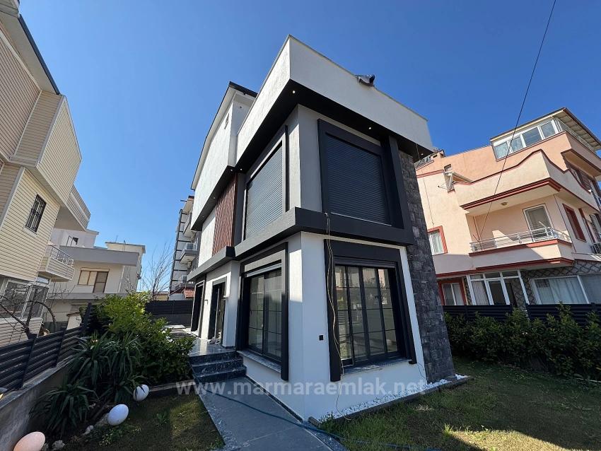 Gümüldür De Satılık Bahçeli 3+1 Havuzlu Tek Müstakil Villa
