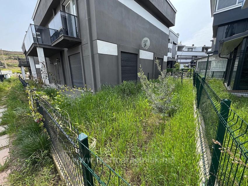 İzmir Seferihisar Doğanbey Payamlı Da Satılık 3+1 Bahçeli Yazlık Villa