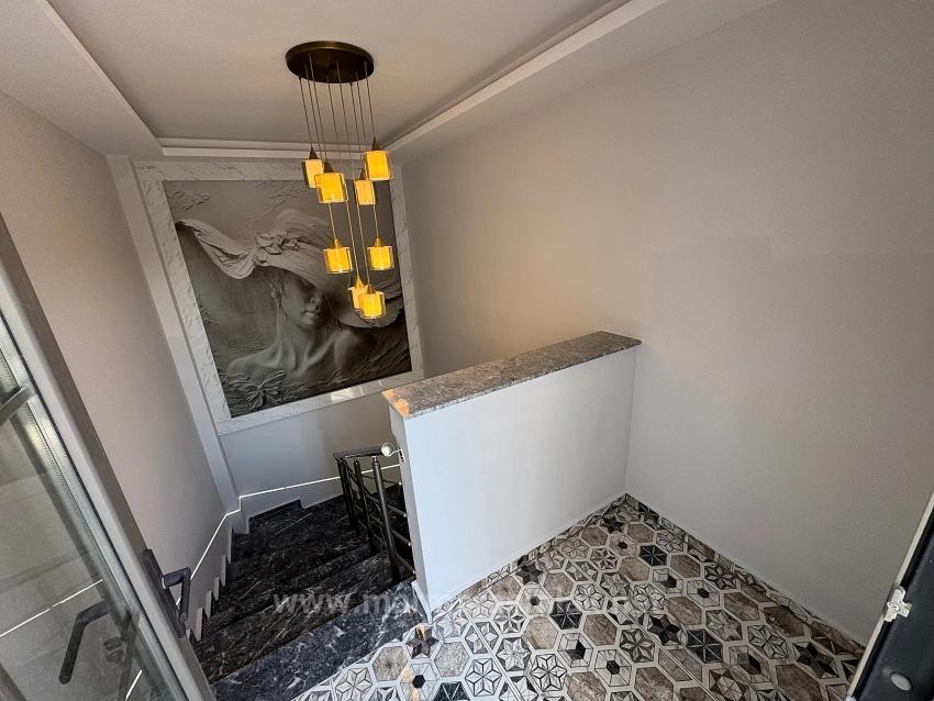 Seferihisar Ürkmez De Satılık 3+1 Ultra Lüks Villa Denize 40 Metre