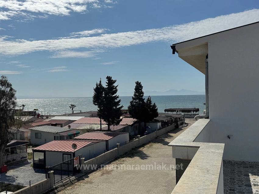 Seferihisar Ürkmez De Satılık 3+1 Ultra Lüks Villa Denize 40 Metre