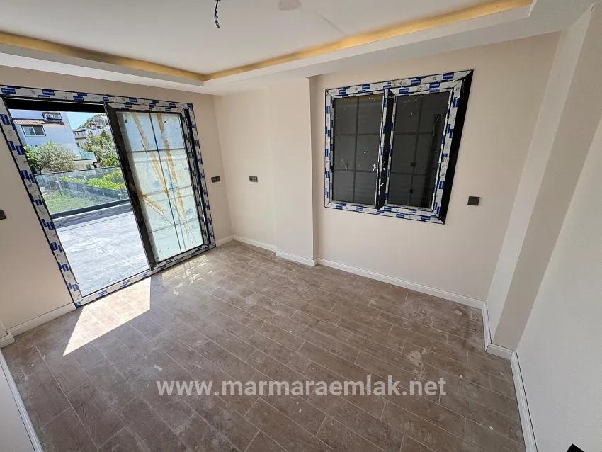 Marmara Emlak’tan İzmir Seferihisar Doğanbey’de Satılık 3+1 Geniş Bahçeli Villa