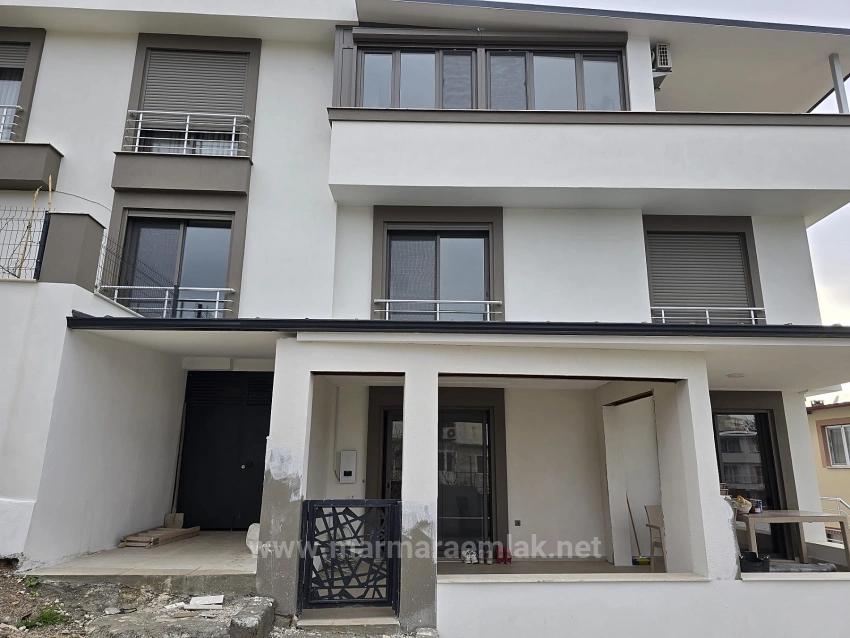 İzmir Seferihisar Ürkmez De Satılık Geniş Bahçeli 3+1 Yazlık Villa