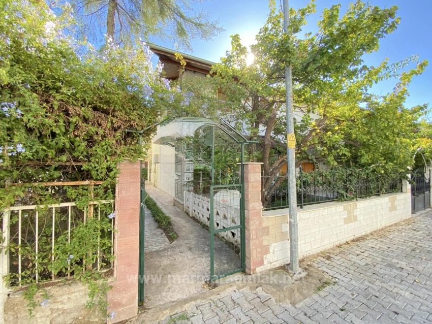 Seferihisar Ürkmez De Satılık 3+1 Satılık Villa Denize Sadece 50 Metre