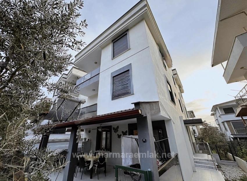 İzmir Seferihisar Doğanbey Ürkmez Merkez De Satılık 3+1 Daire Duleks