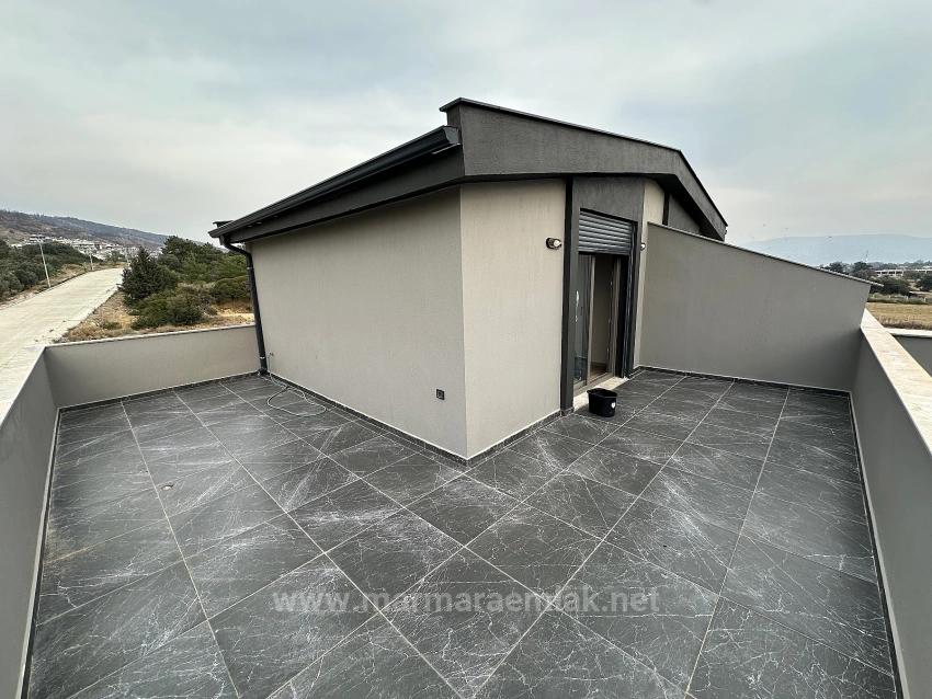 Seferihisar Doğanbey De 3+1 Satılık Denize 50 Metre Yazlık Villa