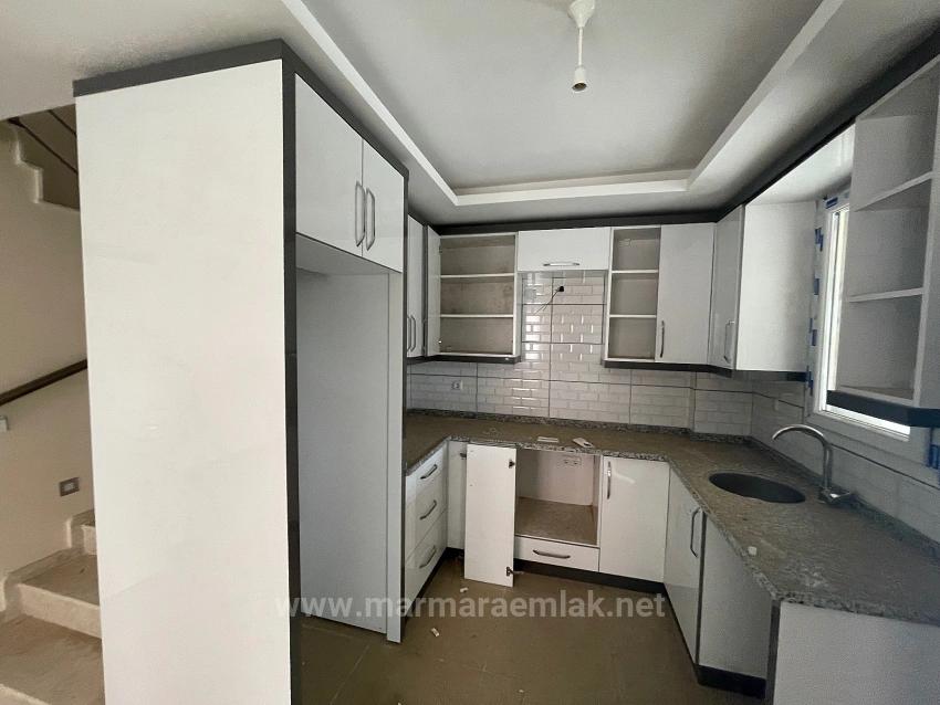 İzmir Seferihisar Doğanbey De Satılık 2+1 Bahçeli Yazlık Villa