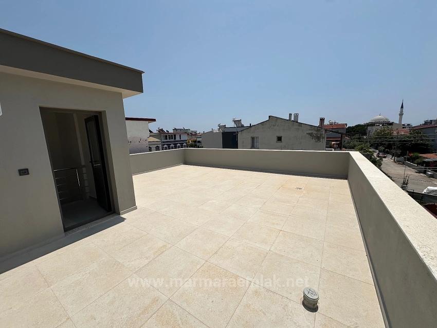 İzmir Seferihisar Doğanbey De Satılık Bahçeli 2+1 Yazlık Villa