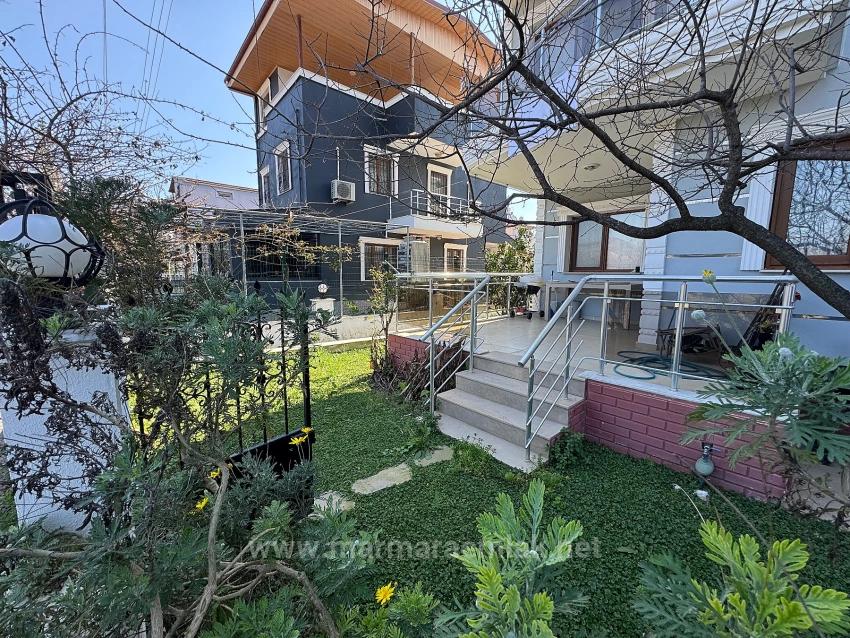 İzmir Seferihisar Doğanbey De Satılık 2+1 Bahçeli Yazlık Villa