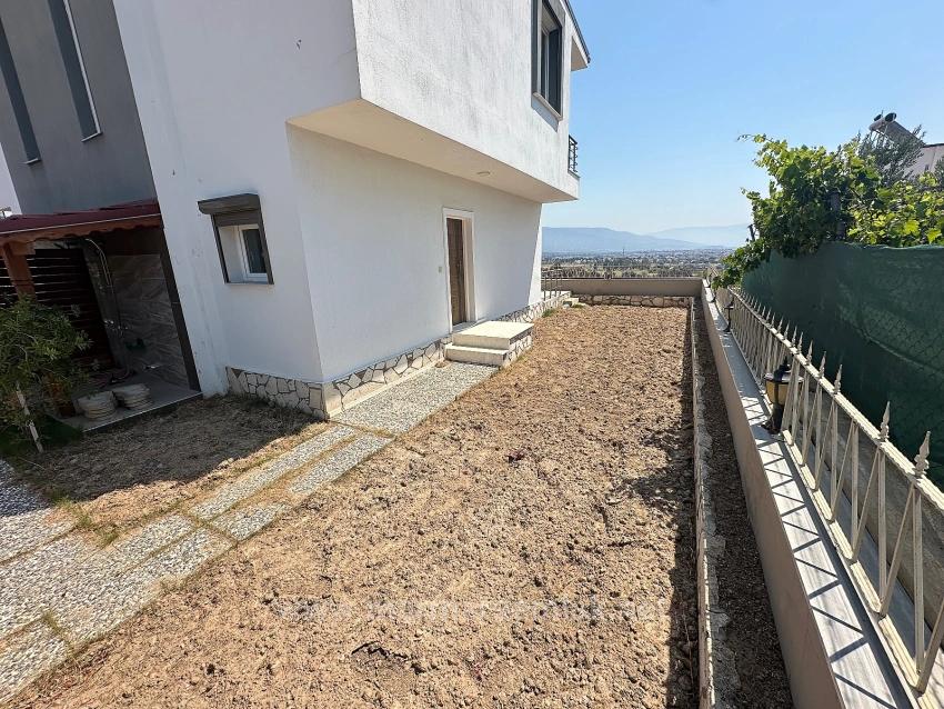 İzmir Seferihisar Doğanbey De Satılık 2+1 Geniş Bahçeli Yazlık Villa  Deniz Manzaralı Full