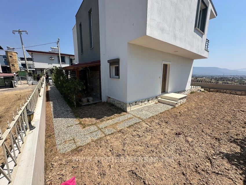İzmir Seferihisar Doğanbey De Satılık 2+1 Geniş Bahçeli Yazlık Villa  Deniz Manzaralı Full