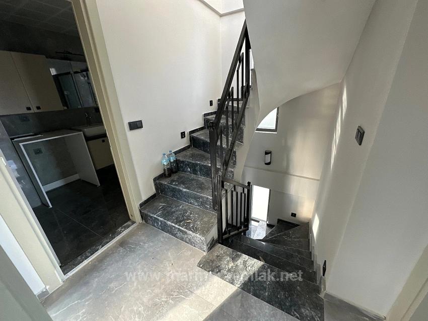 Seferihisar Akarca Da Satılık 3+1 Müstakil Villa Deniz Tarafında