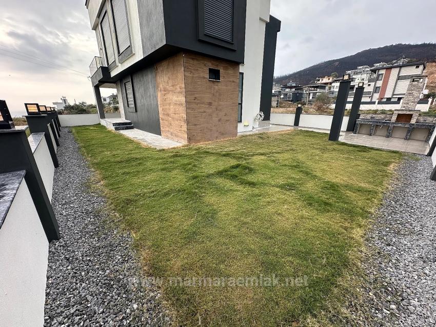 İzmir Seferihisar Doğanbey De Satılık 4+1 280 M2 İçinde Tek Müstakil