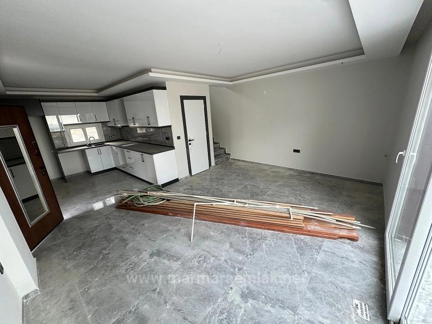 İzmir Seferihisar Doğanbey De Satılık Bahçeli 3+1 Villa