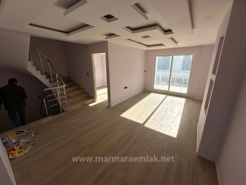 İzmir Seferihisar Doğanbey De Satılık Geniş Bahçeli 4+2 Yazlık Villa Deniz Manzaralı Full