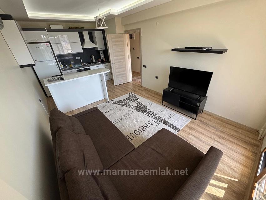 Seferihisar Doğanbey De Satılık 1+1 Havuzlu Site İçinde Daire