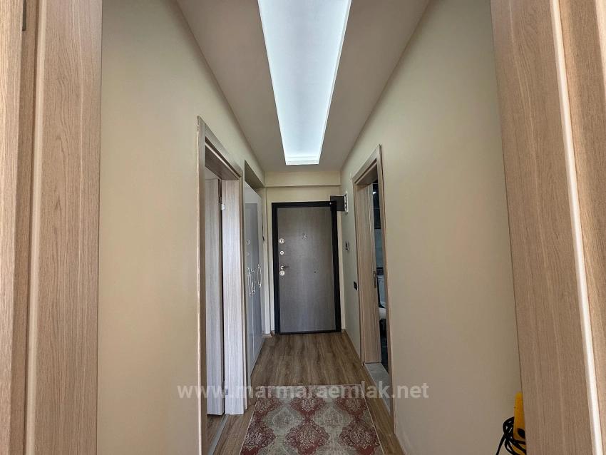 Seferihisar Doğanbey De Satılık 1+1 Havuzlu Site İçinde Daire