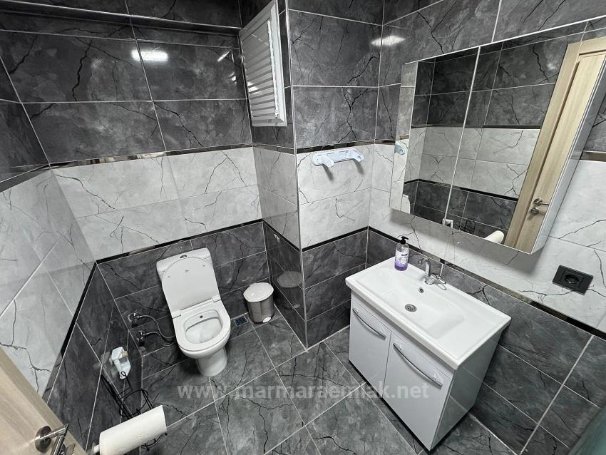 Seferihisar Doğanbey De Satılık 1+1 Havuzlu Site İçinde Daire