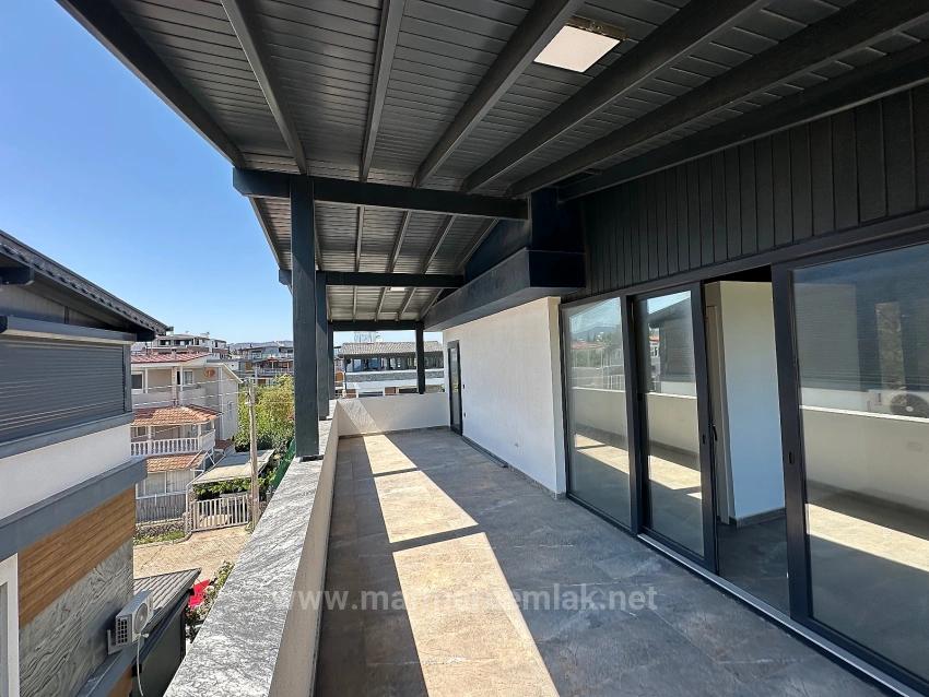 İzmir Seferihisar Ürkmez De Satılık Bahçeli 4+1 Müstakil Villa Denize 60 Metre