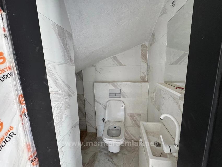 Gümüldür  De Satılık Bahçeli 3+1 Villa Denize 600 Metre Mesafededir