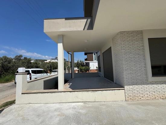 İzmir Seferihisar Doğanbey De Satılık 210M2 İçinde Tek Müstakil Villa