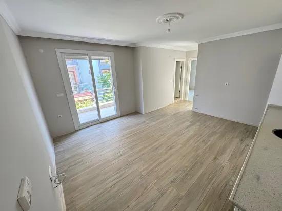 İzmir Seferihisar Ürkmez'de Satılık 2+1 Daire Denize 450 Metre