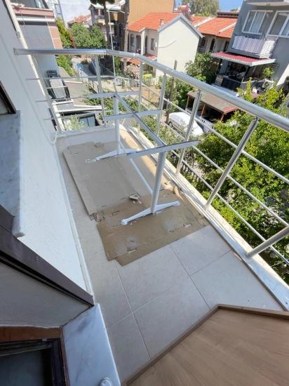 Seferihisar Ürkmez De Satılık 2+1 Daire Denize 60 Metre