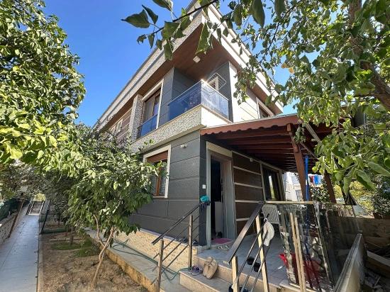 Seferihisar Doğanbey De Satılık 2+1 Villa Denize 500 Metre