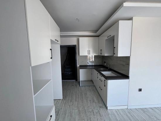 Seferihisar Doğanbey De Satılık 1+1 Ara Kat Daire Denize 60 Metre