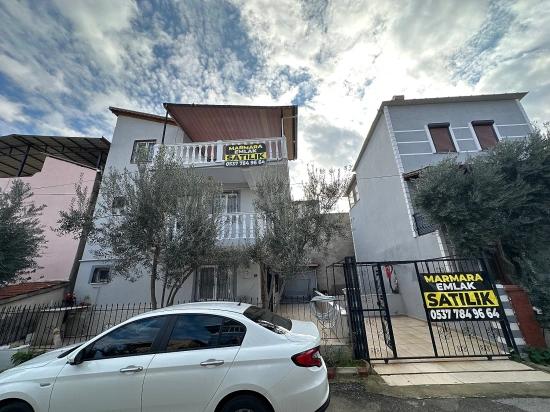 İzmir Seferihisar Doğanbey De Satılık Bahçeli 4+1 Villa