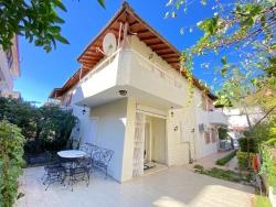 Seferihisar Ürkmez De Satılık 3+1 Satılık Villa Denize Sadece 50 Metre